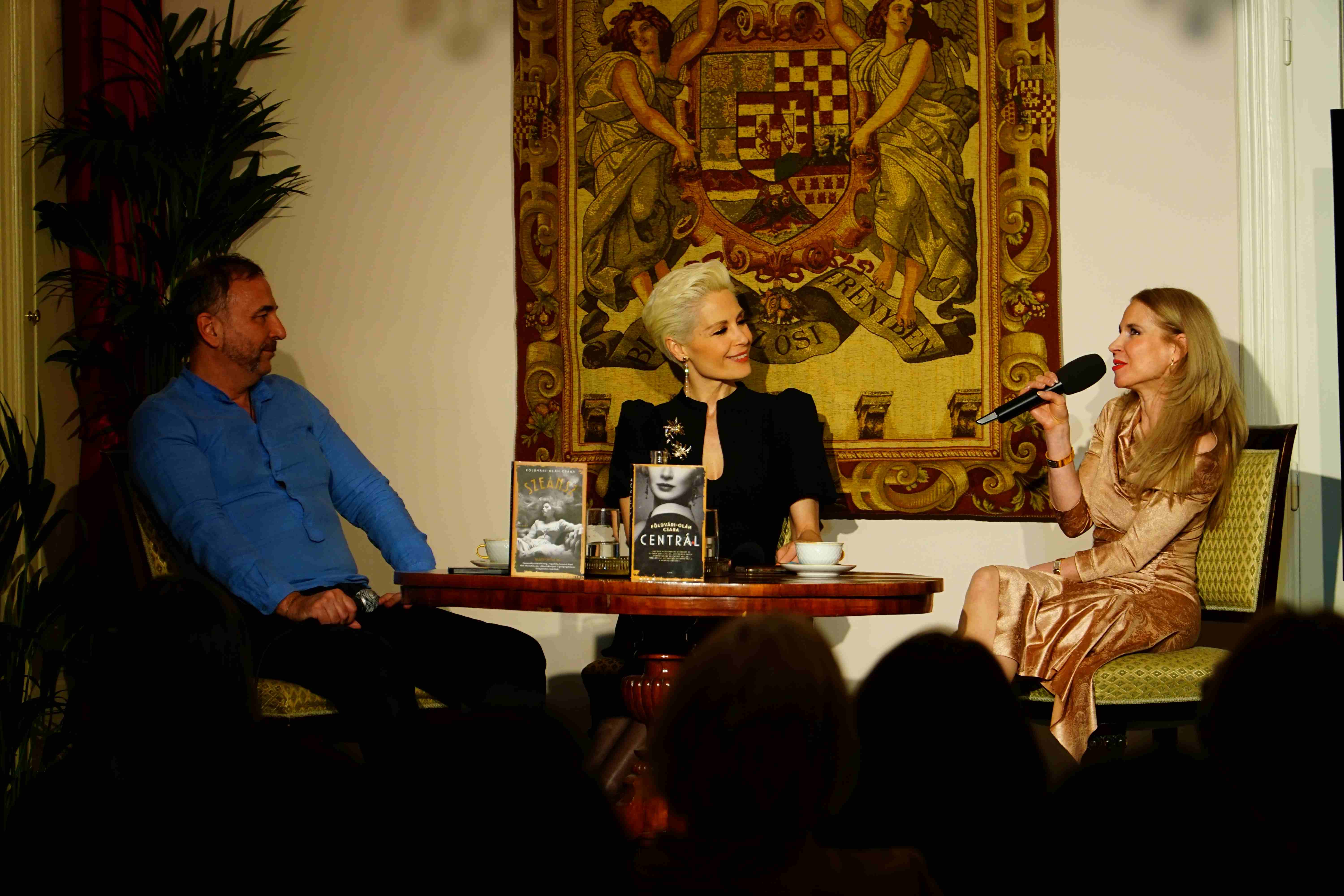 DSC03608 katély nőnap 3  kisebb.JPG